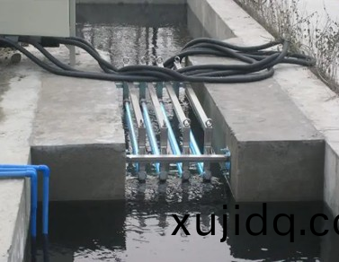 紫外(wai)線(xian)消(xiao)毒器