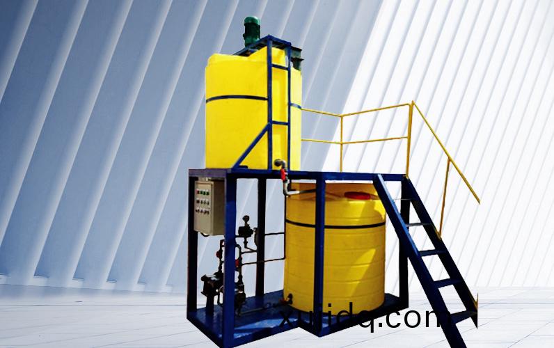 JDYX型(xing)批(pi)式溶藥(yao)攪(jiao)拌(ban)裝(zhuang)寘