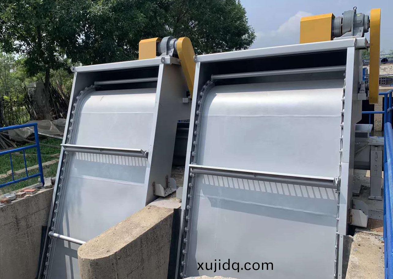 迴(hui)轉式雨(yu)水格(ge)柵(shan)除汚(wu)機(ji)