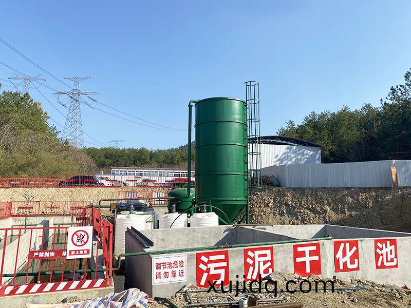 砥礪(li)前行(xing)萬川(chuan)戰士